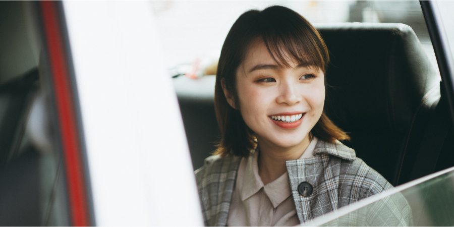 登記成Uber Taxi新用戶，開展舒適乘車體驗
